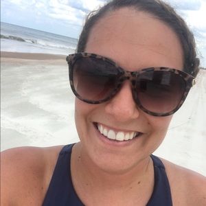 Meet your Posher, Megan